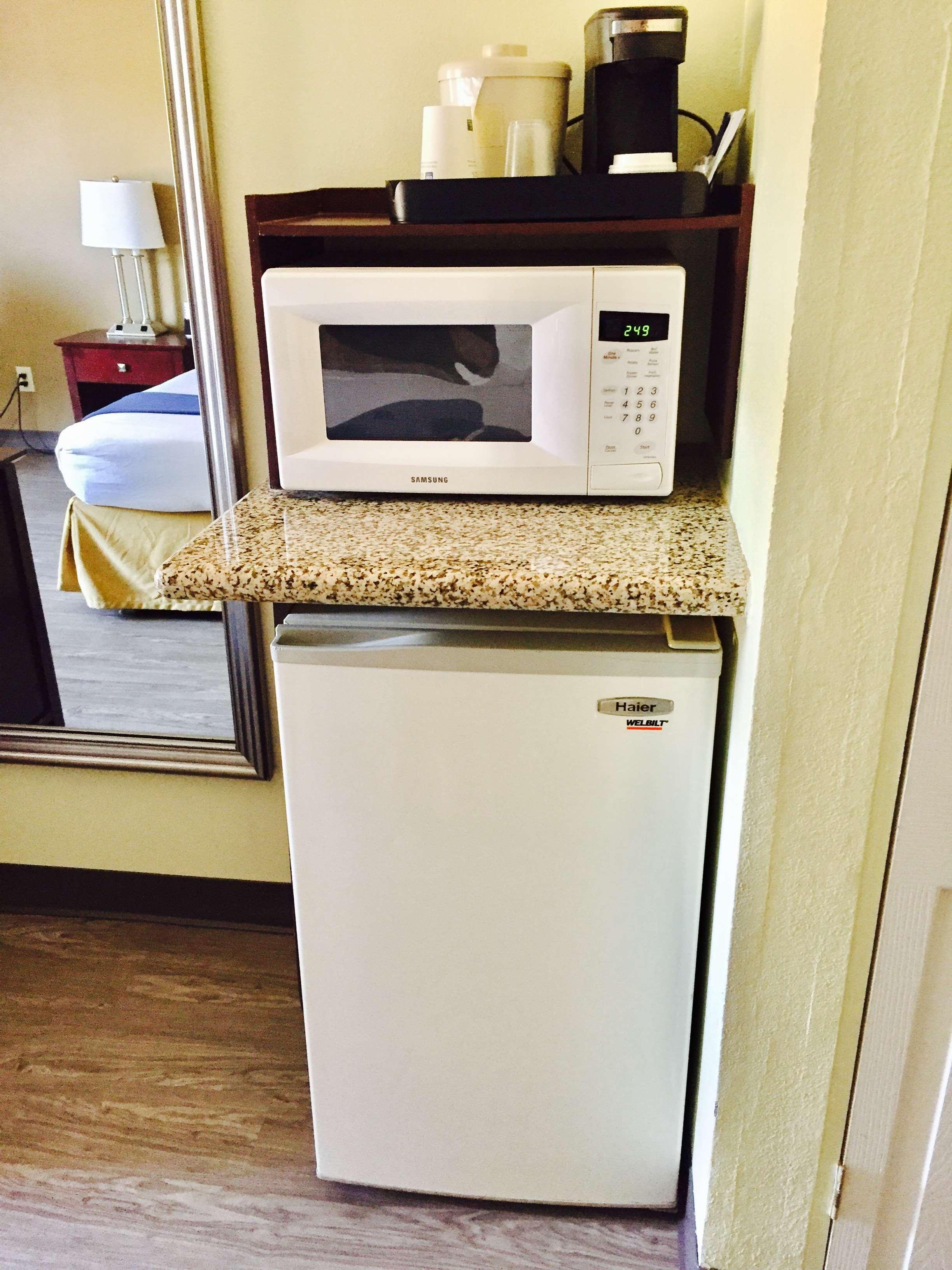 Best Western Butner Creedmoor Inn Extérieur photo