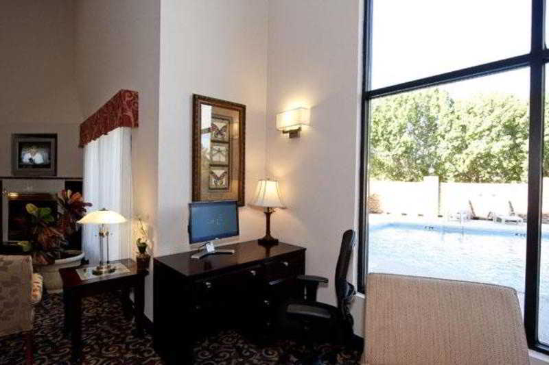Best Western Butner Creedmoor Inn Intérieur photo